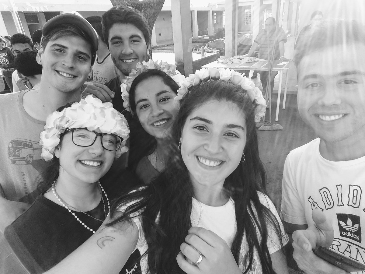 martigrande_'s tweet photo. la semana más linda, y la última 💔🎉 https://t.co/yZzZIC7ZCk