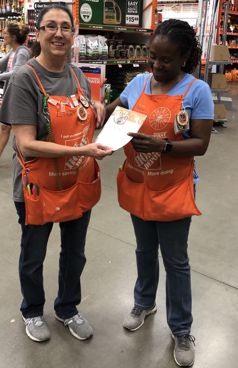 Sylvia did a great job taking care of our people on the front end and beyond! Great job Sylvia!!! @GahannaHD <a href="/mommayoung88/">Lisa Young</a>