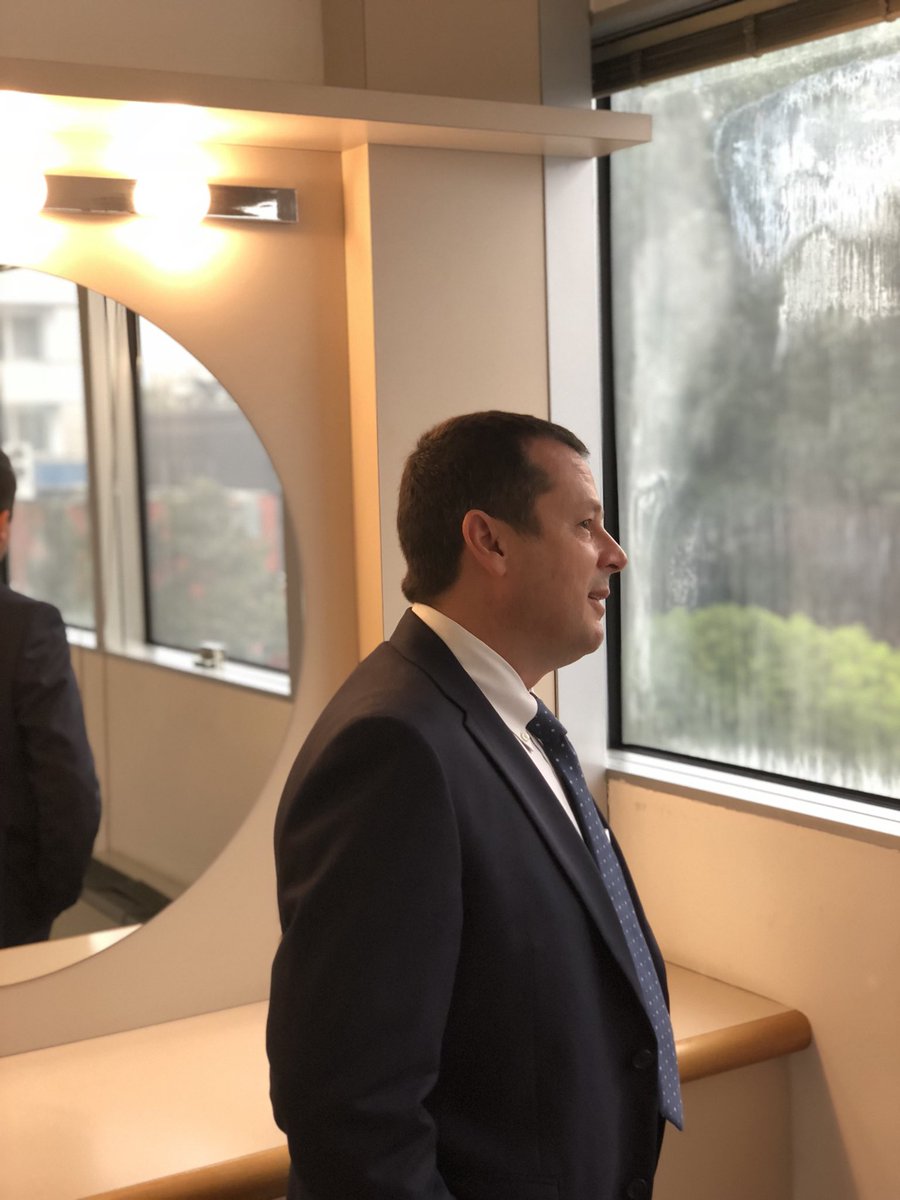 Buon giorno. Tra poco, se vorrete, ci vediamo su Canale 5 a #Mattino5