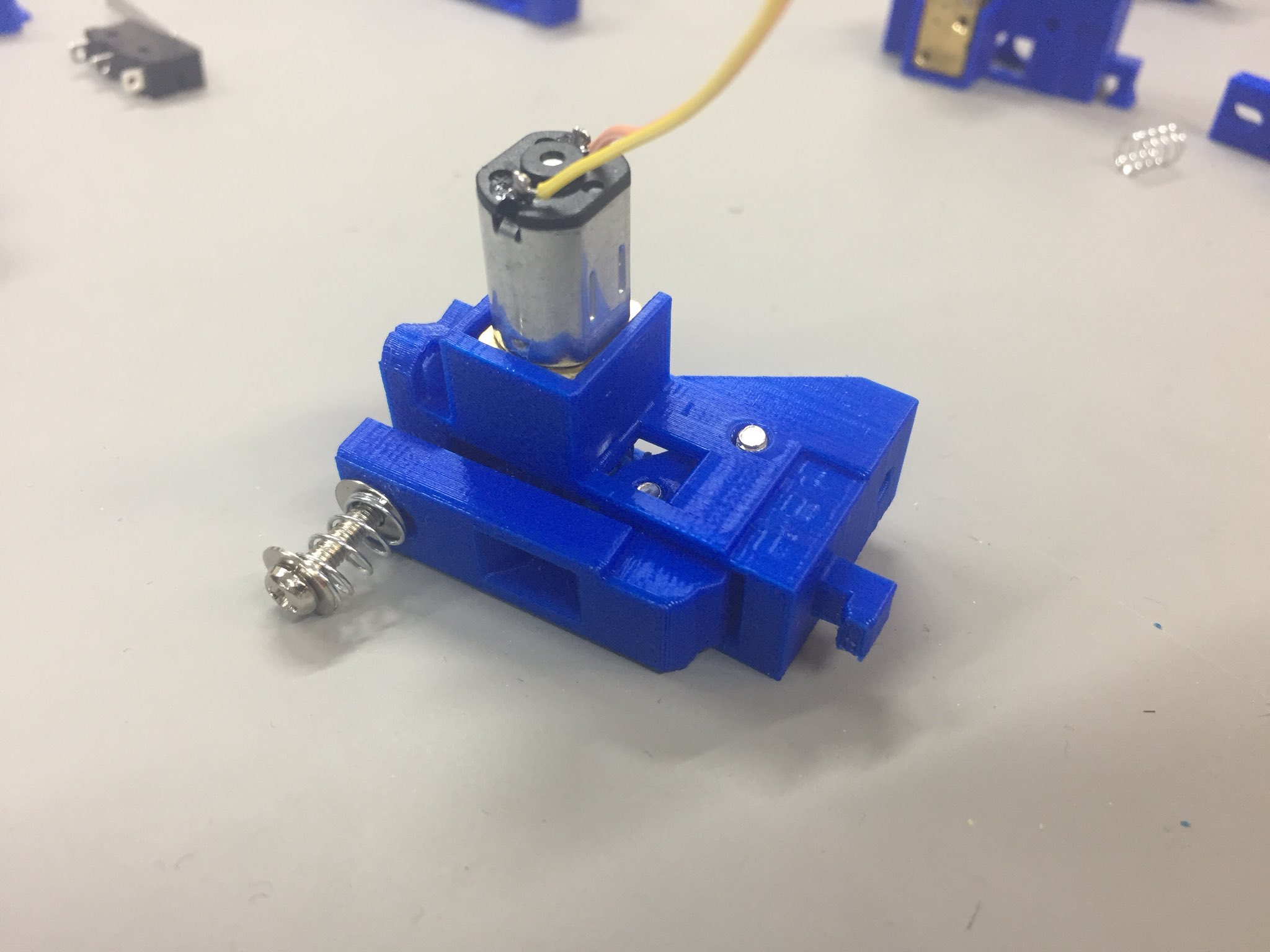 Jonathan Oxer On Twitter 3d Printed Parts Feeders For Miklmaekit