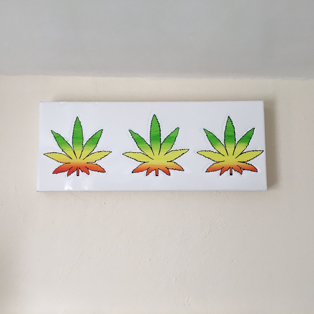 china_funky's tweet photo. Hey everyone! Head over to my Etsy shop and check out my stuff! I just got my sale on 😉🎨📤📦 #art #sale #Etsy #etsyshop #cannabis #leaves #elephant #abstractart #resin #sunset #LinkInBio #Discounts #home #decor #wallart #international #shipping https://t.co/386tFbTZ04