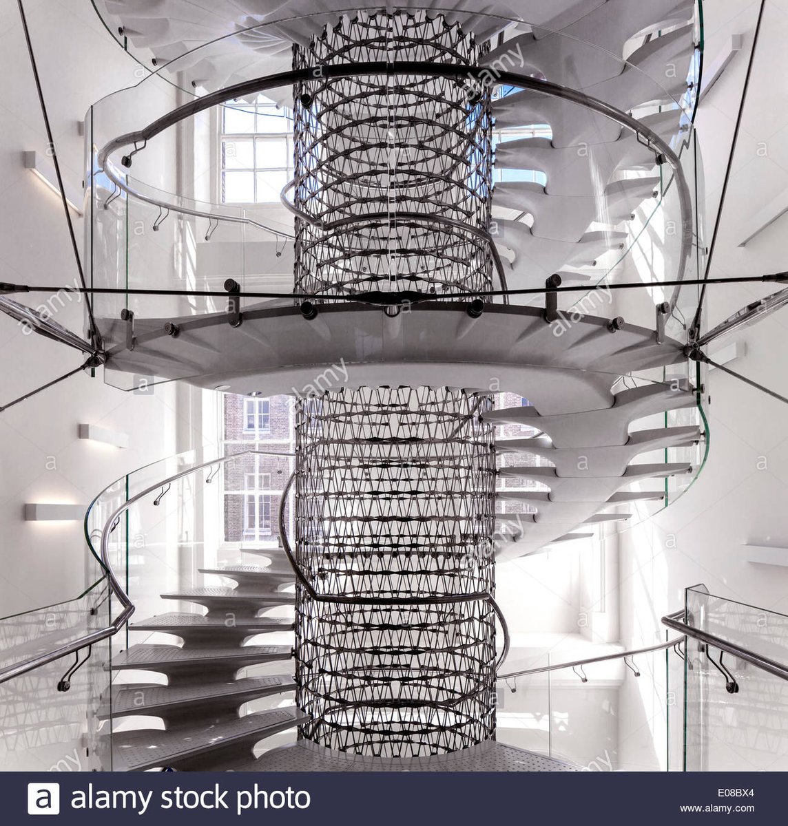 culture_cz's tweet image. #Czech-born #architect Eva #Jiřičná is to be awarded a lifetime achievement medal at the #London #Design Festival architectsjournal.co.uk/eva-jiricna-ha… @ldf2016 @ArchitectsJrnal @BestArchDesigns @architectmag @PragueDMonitor @LDNArchitecture