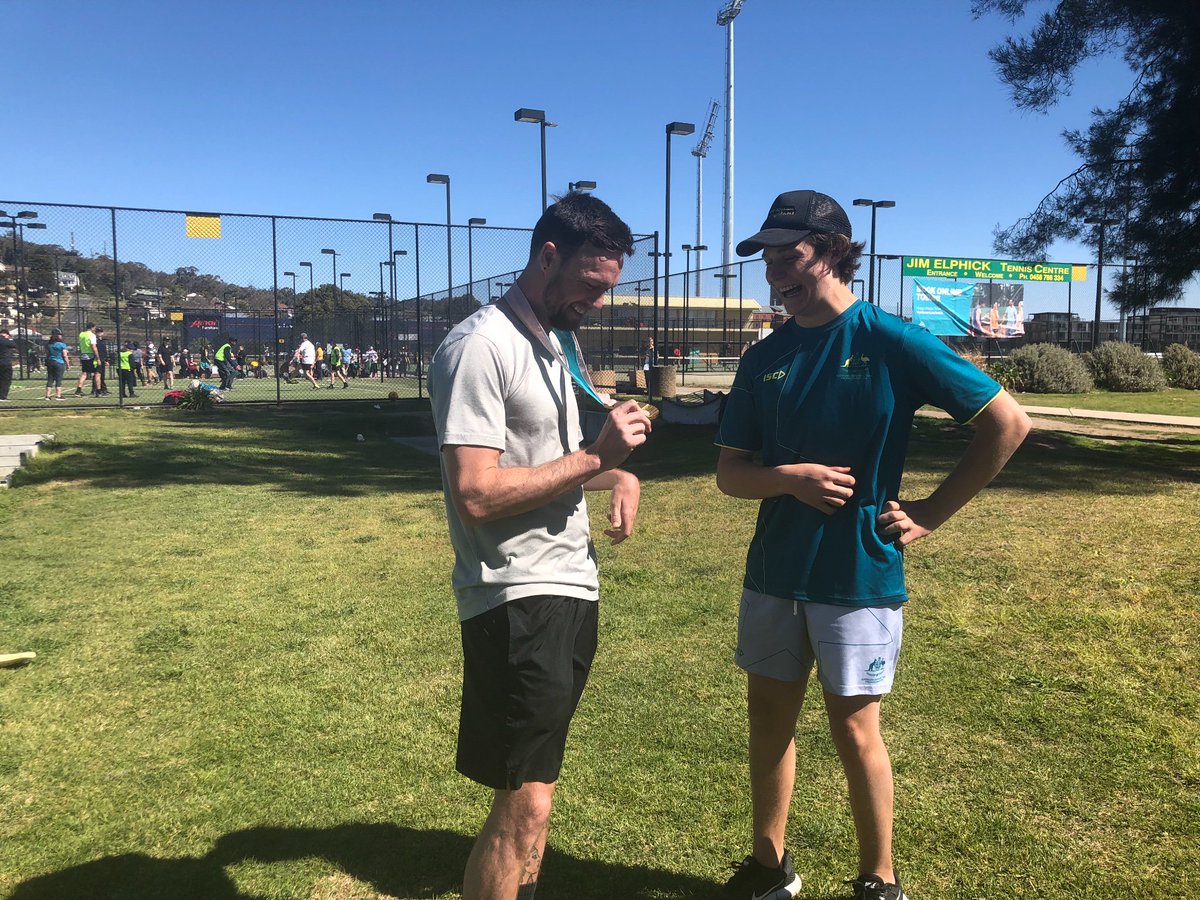 MuirSmuir's tweet photo. The City of Good Sports delivering the goods 🙌 chance meeting with two inspiring, winter Paralympians at Bolton Park. These two wonderful young men have proved a huge hit at the inclusive, mini ‘All Abilities Mini Olympics” 😊 how great are days like this! @WINNews_Riv https://t.co/yzS0v2IfGX