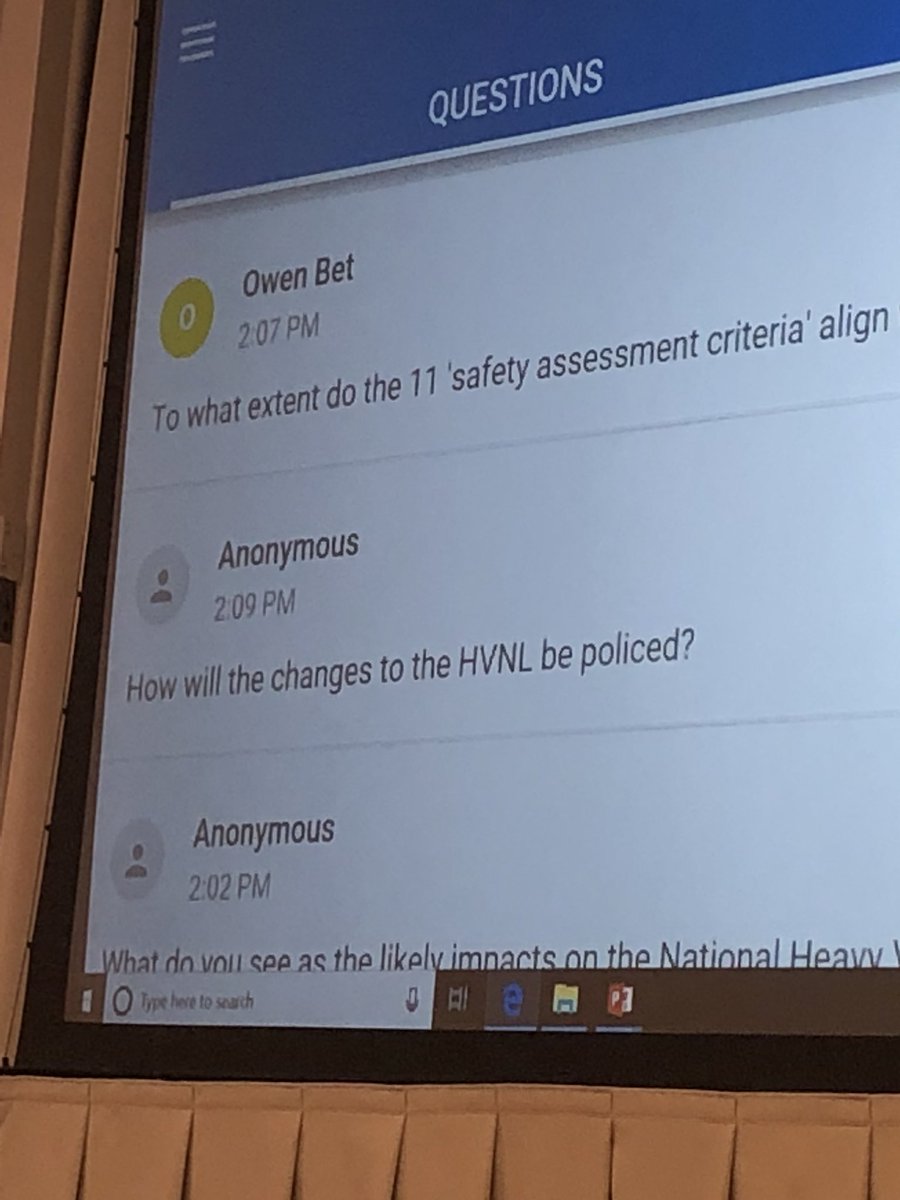 DPTJamesH's tweet photo. @DPTOwenB actively engaging in the ‘Automated vehicle’ presentation at the Supply Chain Forum’ in Sydney today. https://t.co/wGqYQ3IEvV