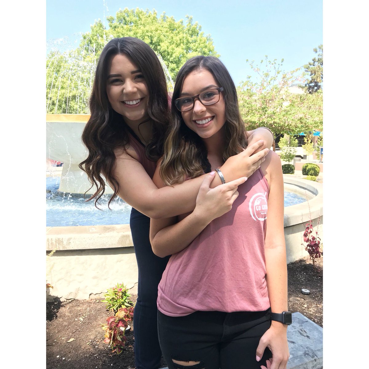 We can’t wait to meet you guys ✨ if you haven’t signed up yet, you still have time, Link in bio 💕 Go Greek