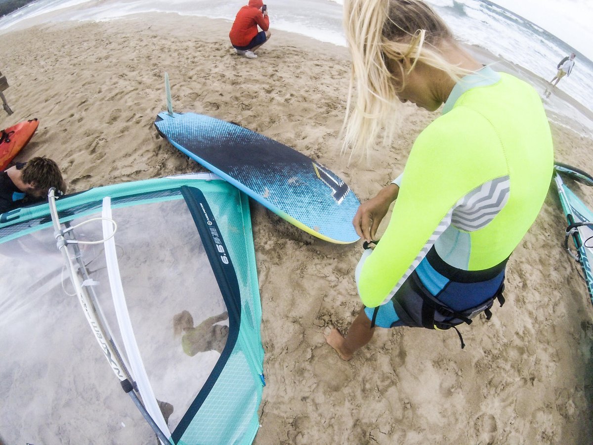 Wind2W's tweet image. Test Ride - done! It's ready for the #WIND2WINchallenge 🌊 🐬 

&amp;gt; GPS live tracking: goo.gl/UHhYQU

#WIND2WINchallenge #akashasurf  #PLASTICFREE #BLACKSEA #KauflandBulgaria #KauflandBG