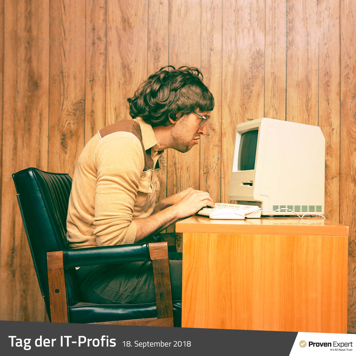 ProvenExpert's tweet photo. Wir danken unseren IT-Profis für die harte &amp; hervorragende Arbeit, die sie tagtäglich für uns leisten. DANKE, DANKE, und nochmals DANKE!  #TagderITProfis #aktionstag #welttag https://t.co/LKFVQQvXlq
