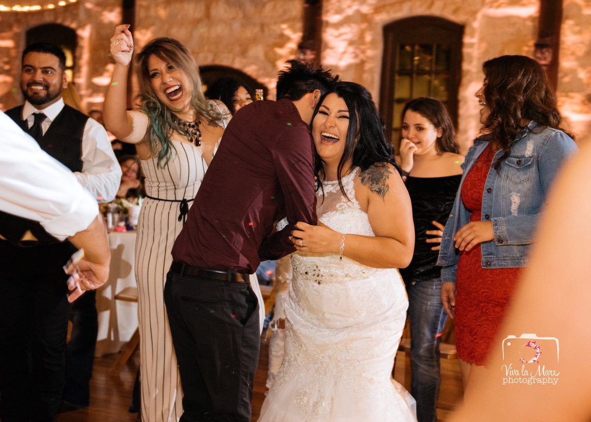 When it’s dance time and you let the inner you have fun! #houstonwedding #houstonweddingphotographer #vivalamarxphotography #houstonbrides #smile #dance #weddingday #WEDDINGPHOTOGRAPHY #weddingphotographer