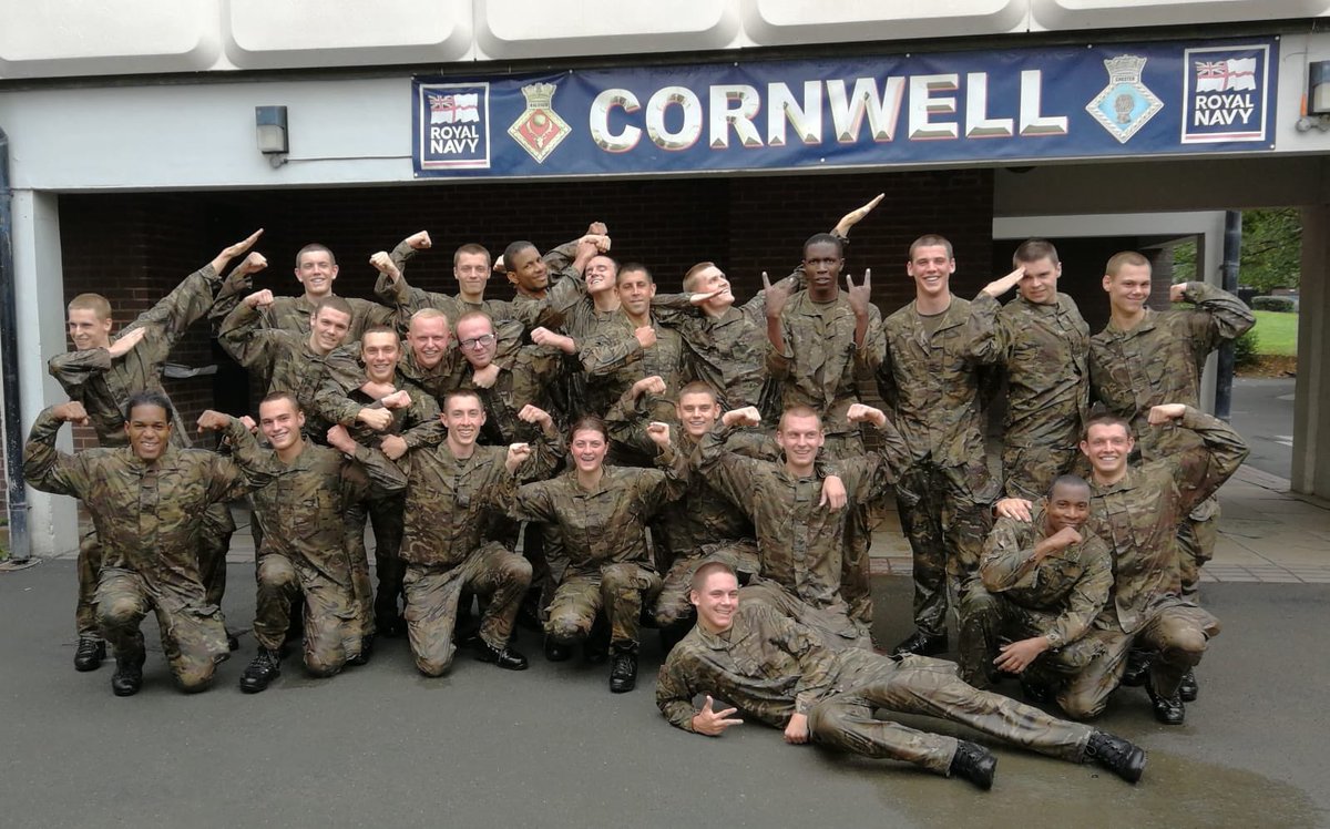 HMS_Raleigh's tweet photo. CORNWELL 13’s Starboard Class
Outstanding effort by all the class who completed the dreaded Stretcher Run. #C2DRIL, mental and physical strength were all tested today. #cornwell13 #navyfit #fittofight https://t.co/pRQD9lQoo5