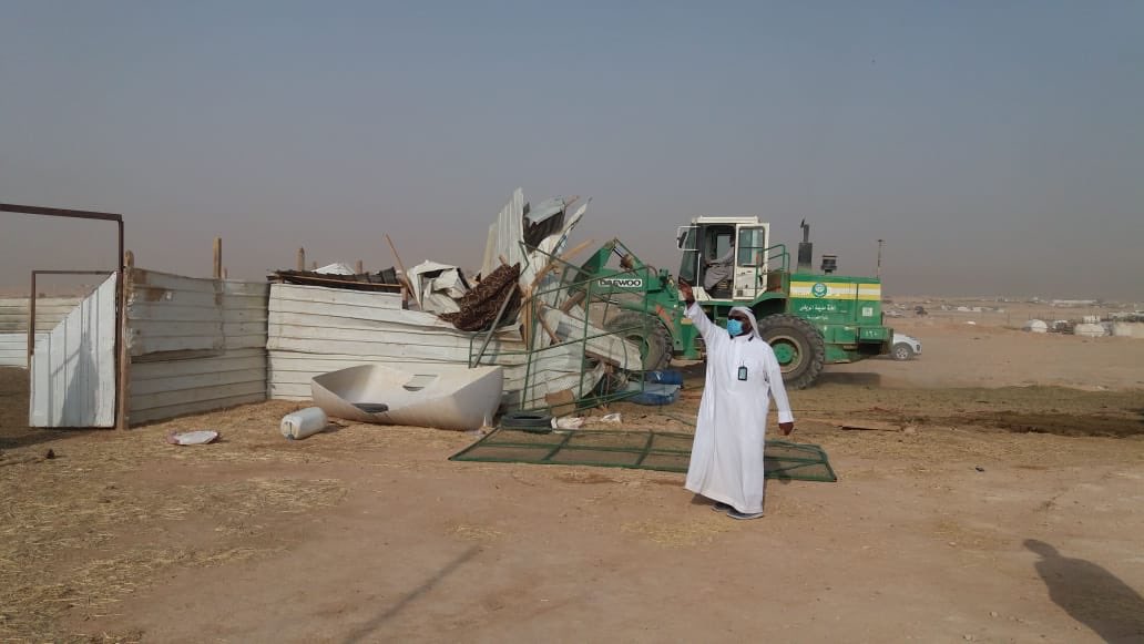 أمانة منطقة الرياض On Twitter ضمن جهود أمانة منطقة الرياض الهادفه الى إزالة التلوث البصري والقضاء على التعديات قامت بلدية العزيزية بإزالة الشبوك والمخيمات العشوائية المخالفة بحي المصفاه بمساندة الحملة الامنية المشتركة بشرطة منطقة الرياض
