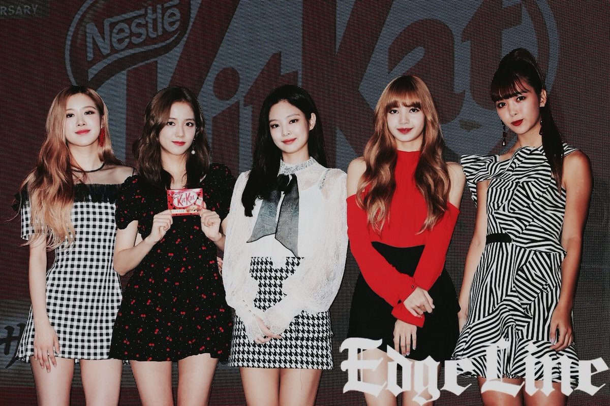 Jennienoir's tweet photo. We are honored to be able to attend 45th Anniversary of KitKat! We will never miss anything related to foodies.😍. By any chance, thanks for inviting us!❣️ #BLACKPINK #JISOO #JENNIE #LISA #ROSÉ https://t.co/XI3GRr1aix