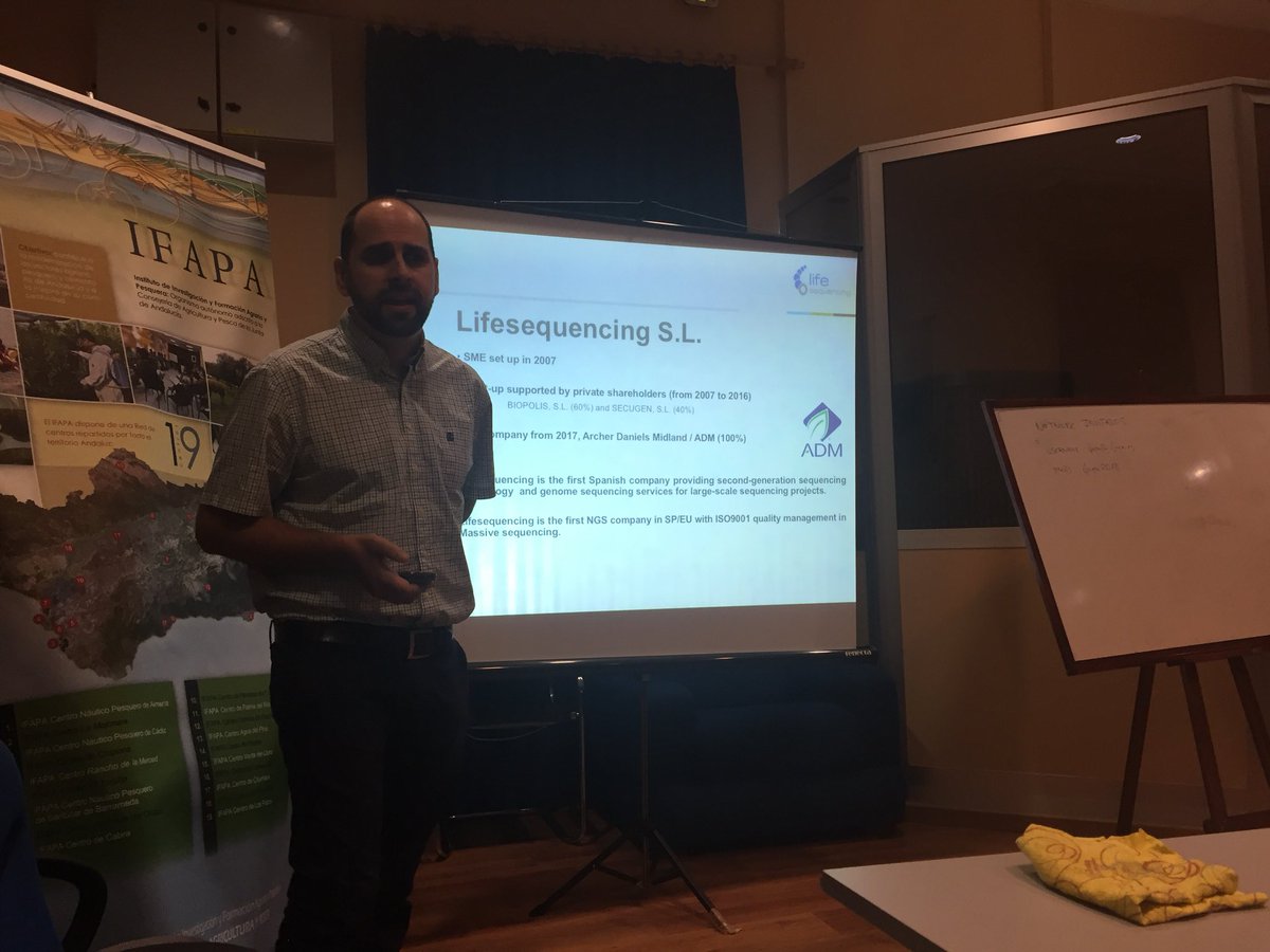 Manuel (@manchado_m) on Twitter photo Juan Martínez de <a href="/lifesequencing/">Lifesequencing S.L.</a> Nos ha mostrado las posibilidades de las NGS para transformar la industria acuicola 🐟🐟 y de las microalgas #algae4ab Juan Martínez de <a href="/lifesequencing/">Lifesequencing S.L.</a> Nos ha mostrado las posibilidades de las NGS para transformar la industria acuicola 🐟🐟 y de las microalgas #algae4ab
