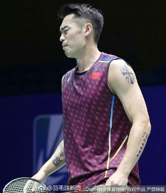 Lin Dan saat bertanding melawan Anthony Ginting di China Open 2018