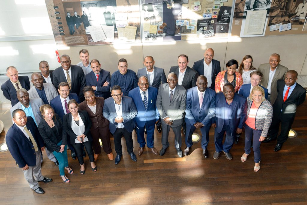 GUILLONNEAU1's tweet photo. Lancement du Jour 2 du séminaire du club #Agreenfi à @AFD_France par @carozieres ! Au programme ce matin -> La finance digitale dans le milieu agricole : spécificités des besoins de la filière agricole et opportunités. Après-midi : crédit digital par @AiazeMitha #financeagricole https://t.co/Y5eD3G1eHQ