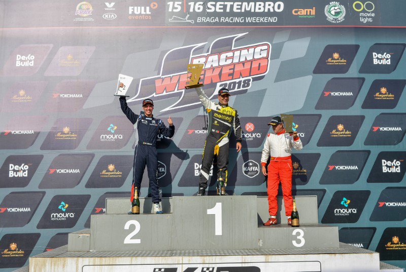 PILOTOS DO PEUGEOT 308TCR MOSTRAM ESPÍRITO COMBATIVO E REVELAM FORTE COMPETITIVIDADE - Newsletter #98 mailchi.mp/1d6a2a26660c/b…