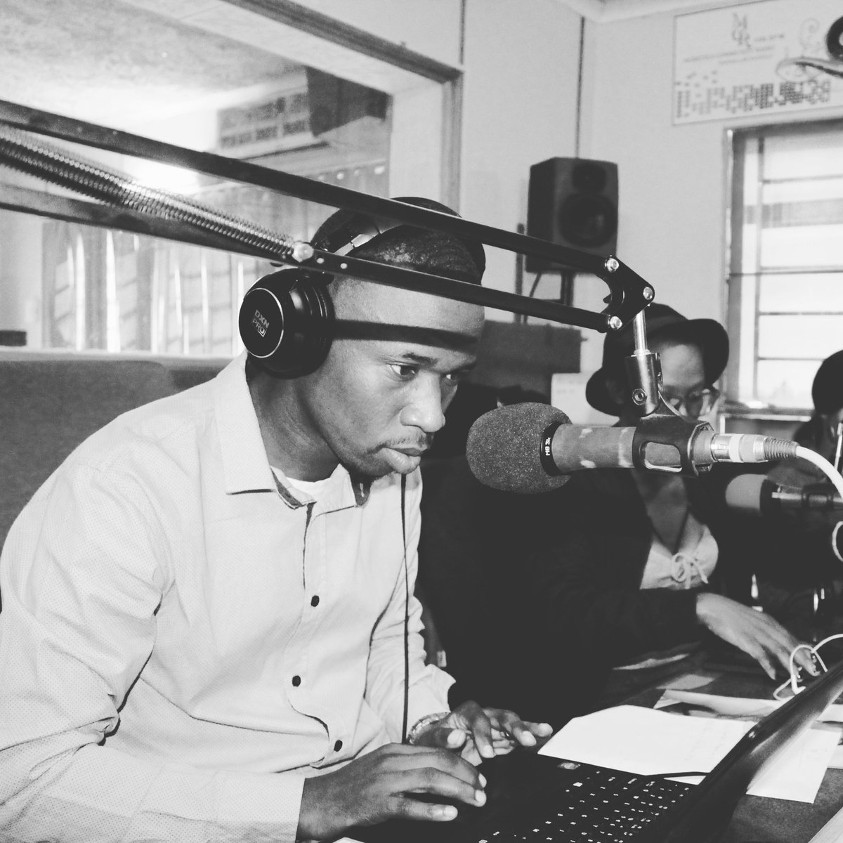 Youngsam____'s tweet image. The More Your Heart And Mind Expands, The More You Can Do For Yourself And Others. It’s A Great Time To Refocus Your Energy And Nurture Your Soul. #TruthOverFame✍ #ForTheDJs✈ #ItsTuesday🗓 #IChooseLife🏃‍♂