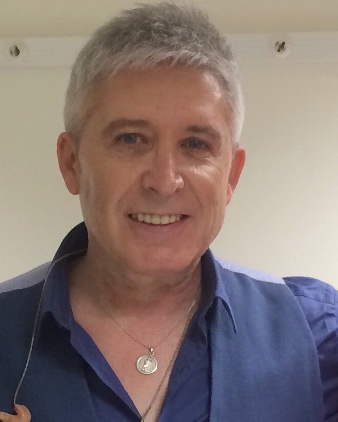 Muy Buen y feliz día a tod@s.
Divertiros mucho.
#FelizMartes