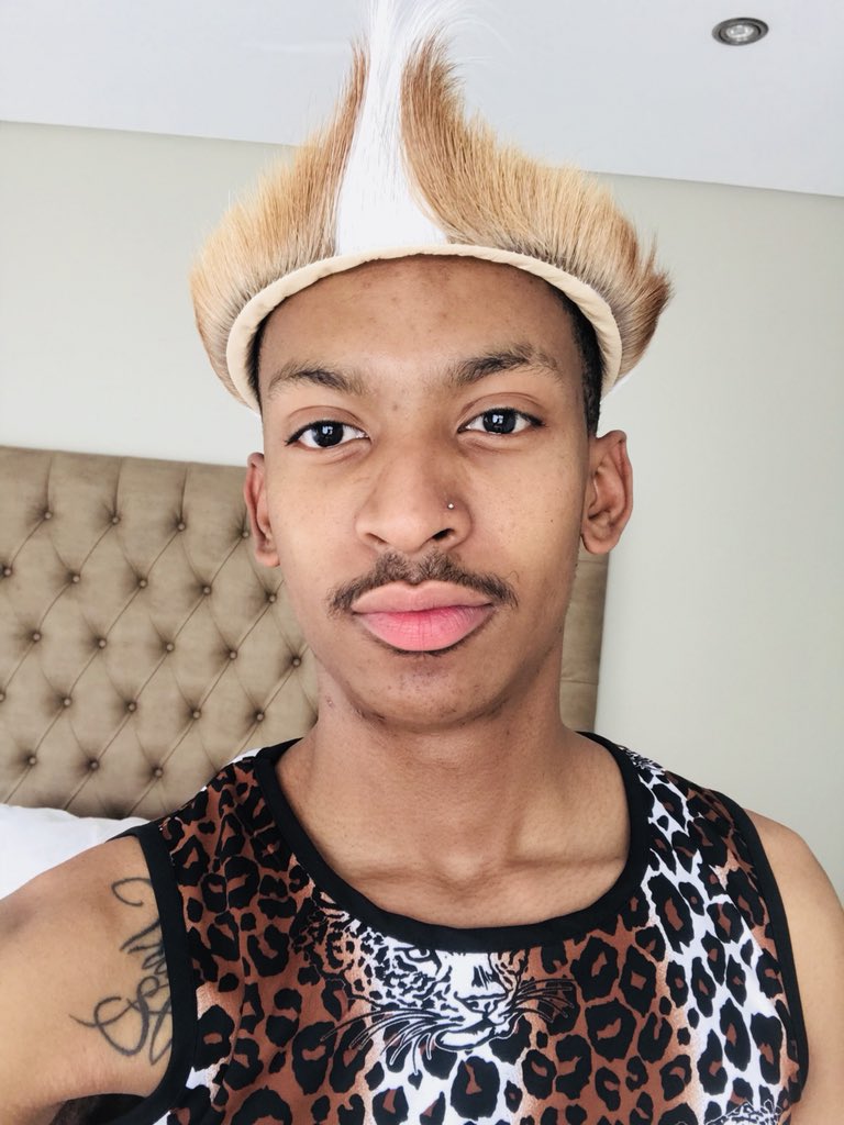 Papa Slay ✨ tweet media