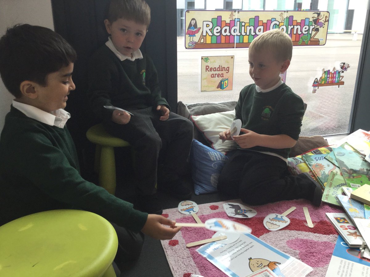 DimelowMrs's tweet photo. Primary 1 are learning about rhyming words. We can recite ‘Humpty Dumpty’ and talk about which words rhyme. https://t.co/c9UzTbyFi6