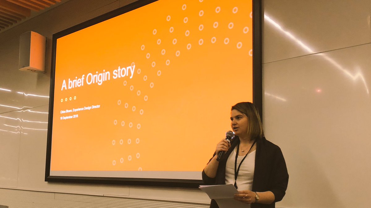 Thanks <a href="/originenergy/">Origin</a> for hosting us this evening. Chloe Bloem giving a great Origin story to kick us off 👏🏼 #ltuxmelb