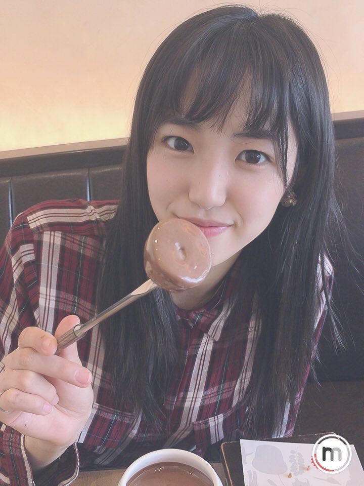 今日は、
｢MAX BRENNER｣に行ってきました
そこで、はい。あーんっと🙈
ここはチョコレートの料理がたくさんあるお店で、私、チョコ大好きだからついついたくさん食べちゃいました
幸せでした❤️

#AKB48
#チョコ
#MAX BRENNER
#下尾みう
#미우