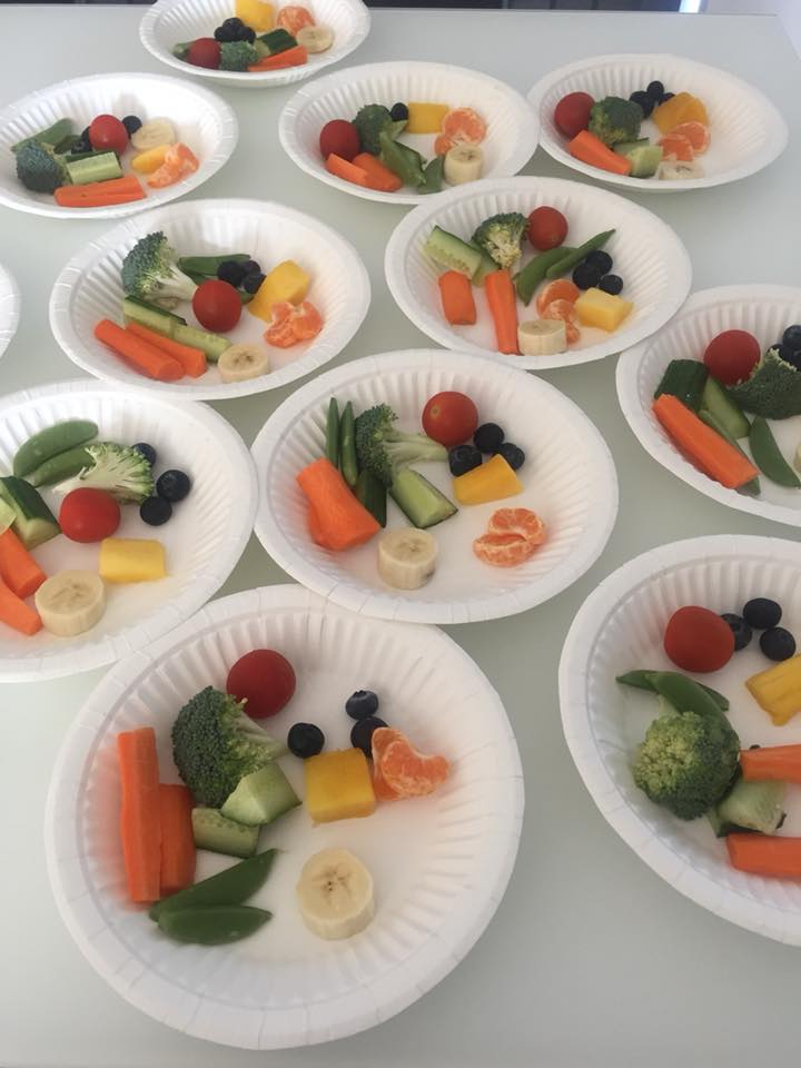 A brilliant first session at our Truro Healthy Families programme yesterday, with many people trying new fruit and veg for the first time! (well done!)

Many were very surprised at how much they liked raw broccoli - who'd have thought!

#healthy #cornwall #fruitandveg