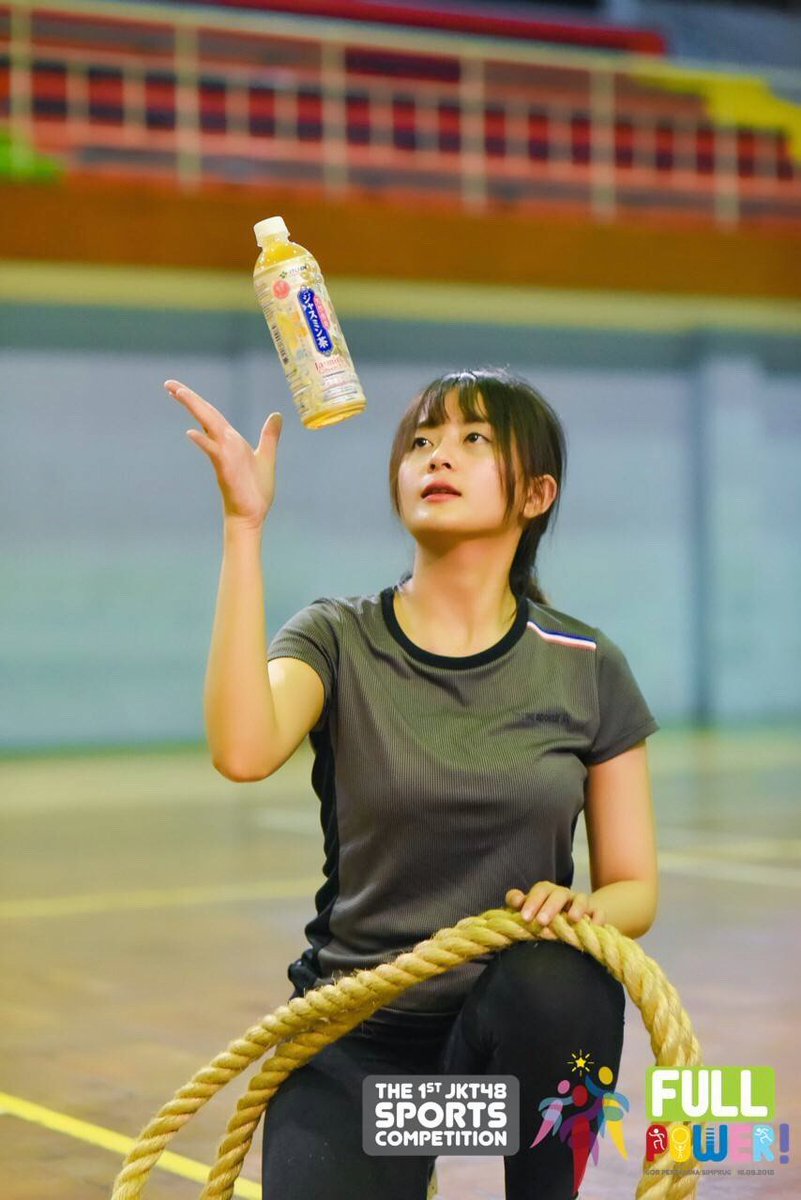 "@Nat_JKT48 Tangkap.....
Minum oi ocha dari @KiyoraID
Pas banget nih untuk kalian yang pulang kerja atau kuliah, biar tetap segar dan mengurangi rasa lelah ayo minum teh sehat dari @KiyoraID 😊😊😊
#kiyoraid #itone 💙💛💙💛