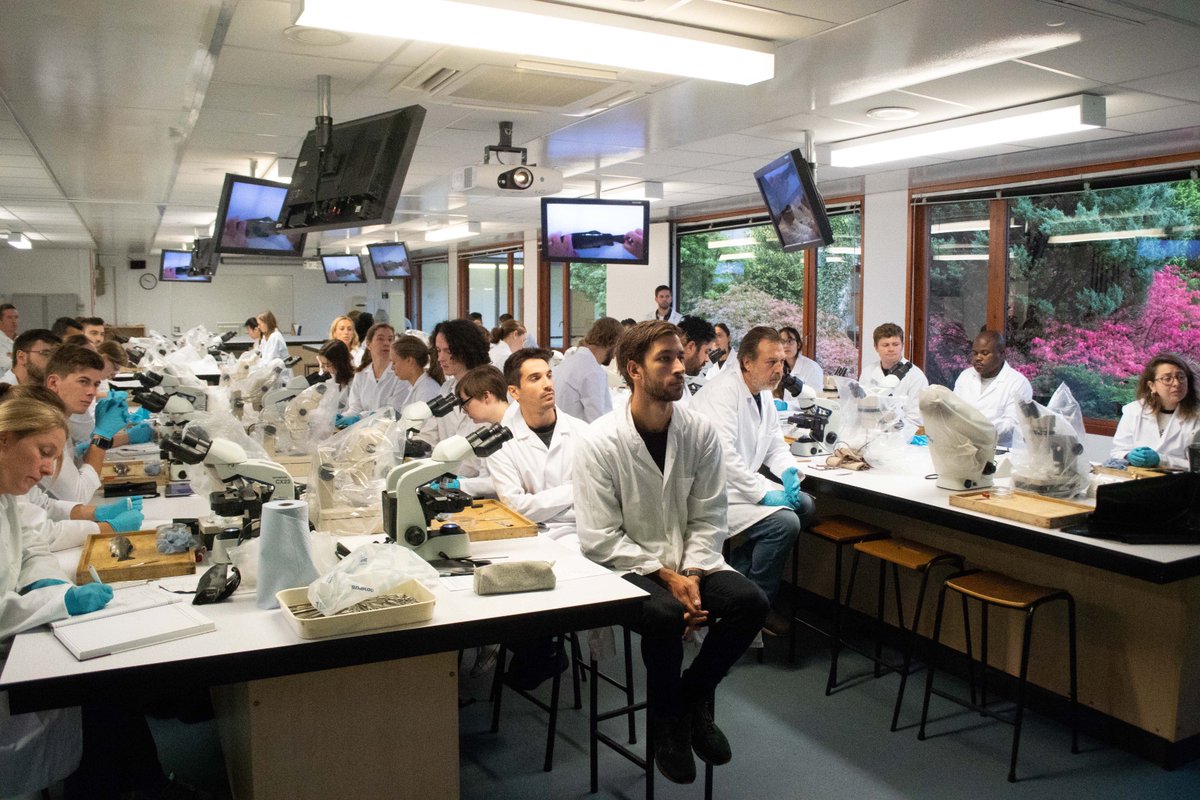 IoAStirling's tweet image. Our new cohort of MSc students get to grips with salmonid anatomy...