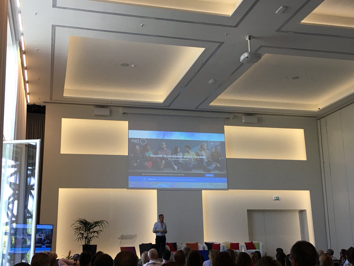 winesocialbuzz's tweet photo. #discovertheworldglobalconference, sharing with international colleagues, friends &amp; partners #headbuzzing #ourworldofbusiness #adaptingtochange #bigdata #stepahead #paneldiscussions with @nhhotelgroup @Icelandair @Hertz @Expedia @AirCanada @CarlosRyan @discovernews @aidenwalshuk https://t.co/3Rdma8pVUK