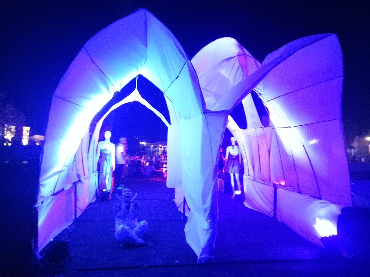 NevaJeanJavier2's tweet image. Improvised opera house😍😘😍😘😍
#acquaintance
#ctutc