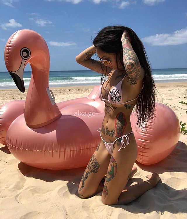 JoinOnlyFans's tweet photo. Join #OnlyFans creator @alxa.gc  and start earning from your content on https://t.co/PSawWEI2yv
-
#influencers #InfluencerMarketing #influencerstyle #influencerdigital #InfluencerLife #influencerstylle #Influencerdiaries #influencersaus #influencersfeli… https://t.co/sUfV71yw0b https://t.co/PHXmTANW1n
