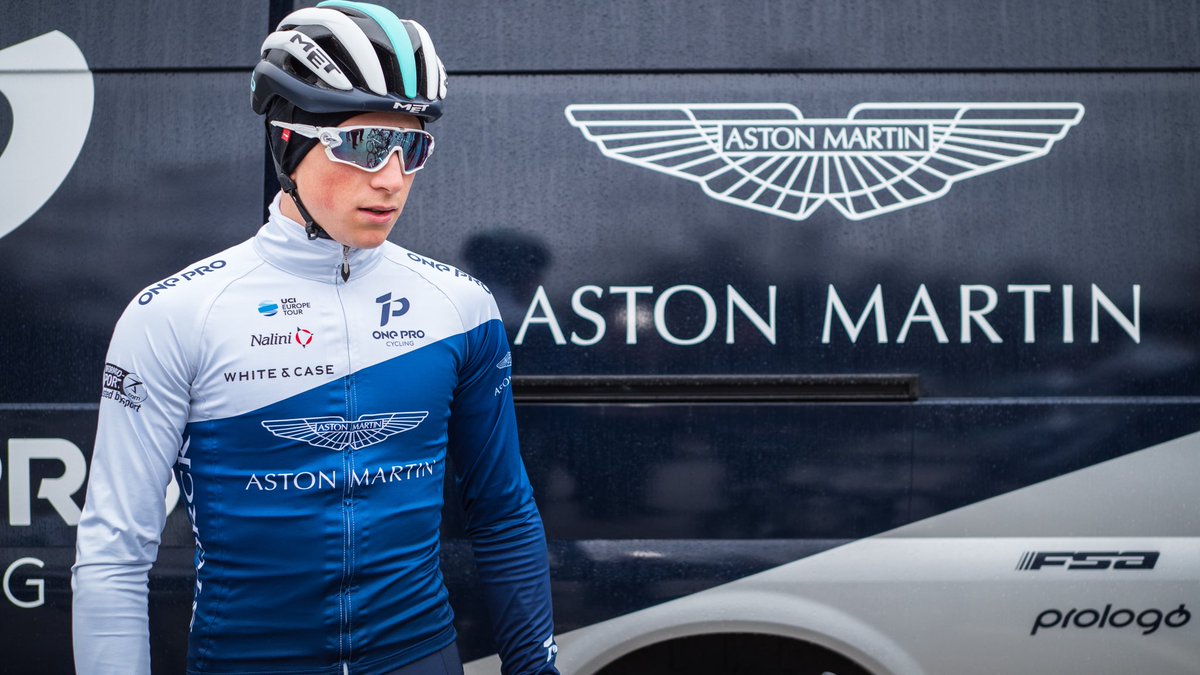 robertjamesuk's tweet image. Not only are we saying goodbye to 3 British and Irish pro cycling teams next year. We are saying goodbye to 3 of the best cycling kits of recent memory. 😢 🇬🇧

@teamjltcondor @ONEProCycling @AquaBlueSport 
#CyclingUK #UKCyclingChat #Cycling #Cyclingchat