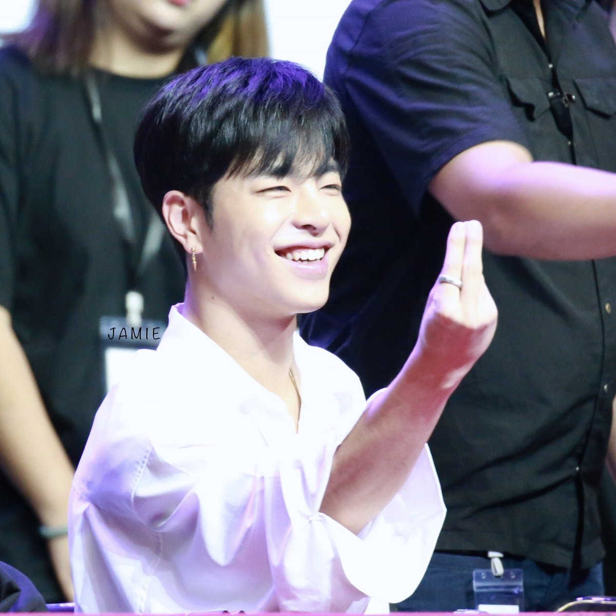 ❥↬K O O G U N Éᴷᴶᴴ ⊰∘ɞ✶ 구사모 ༘☀︎ tweet media