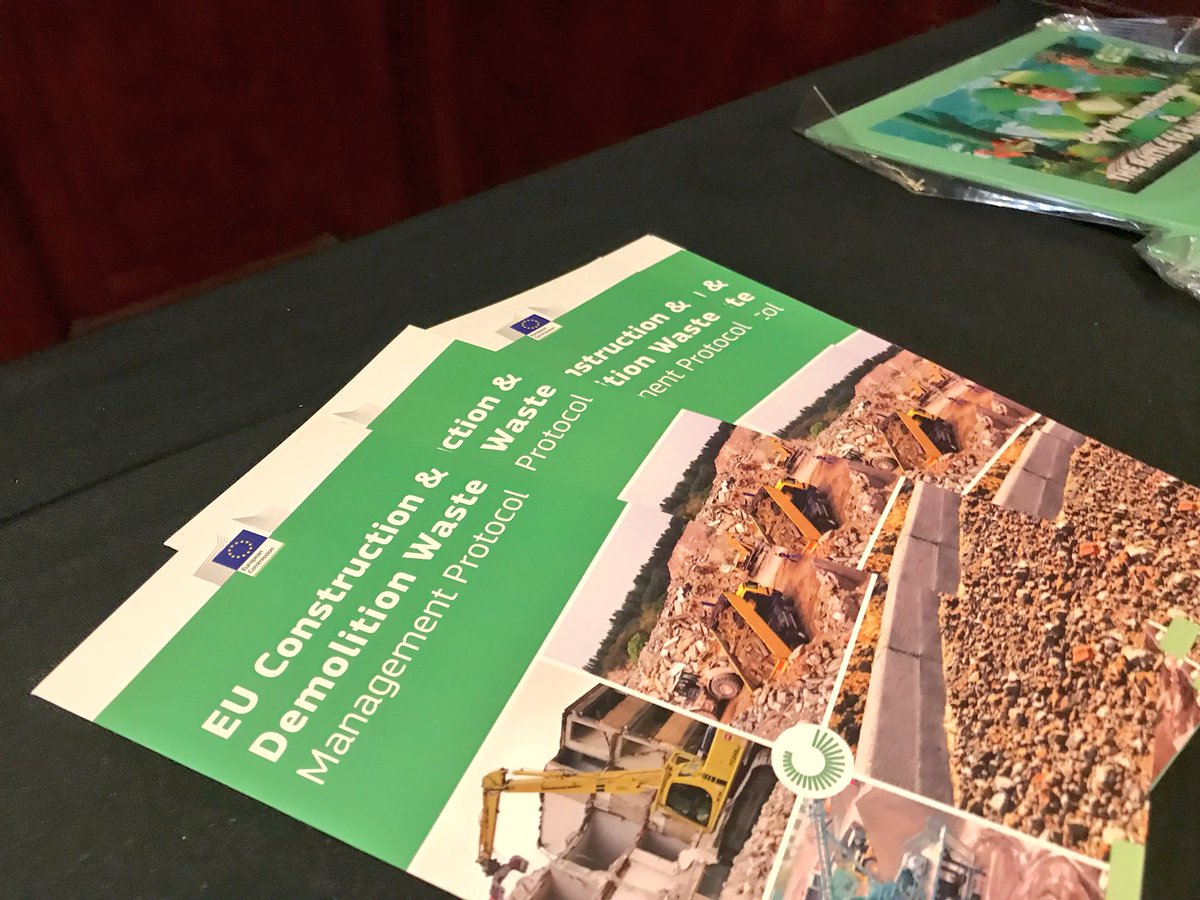 CDEconomy's tweet photo. Based on volume, C&amp;D waste is the largest waste stream in the EU. Learn more about the C&amp;D waste challenges and the @EU_Commission targets via the link below. 

Learn more ➡️ https://t.co/MjyP8OjMfF

#CDWSymposium2018 #circulareconomy https://t.co/YwdhyUAdIf