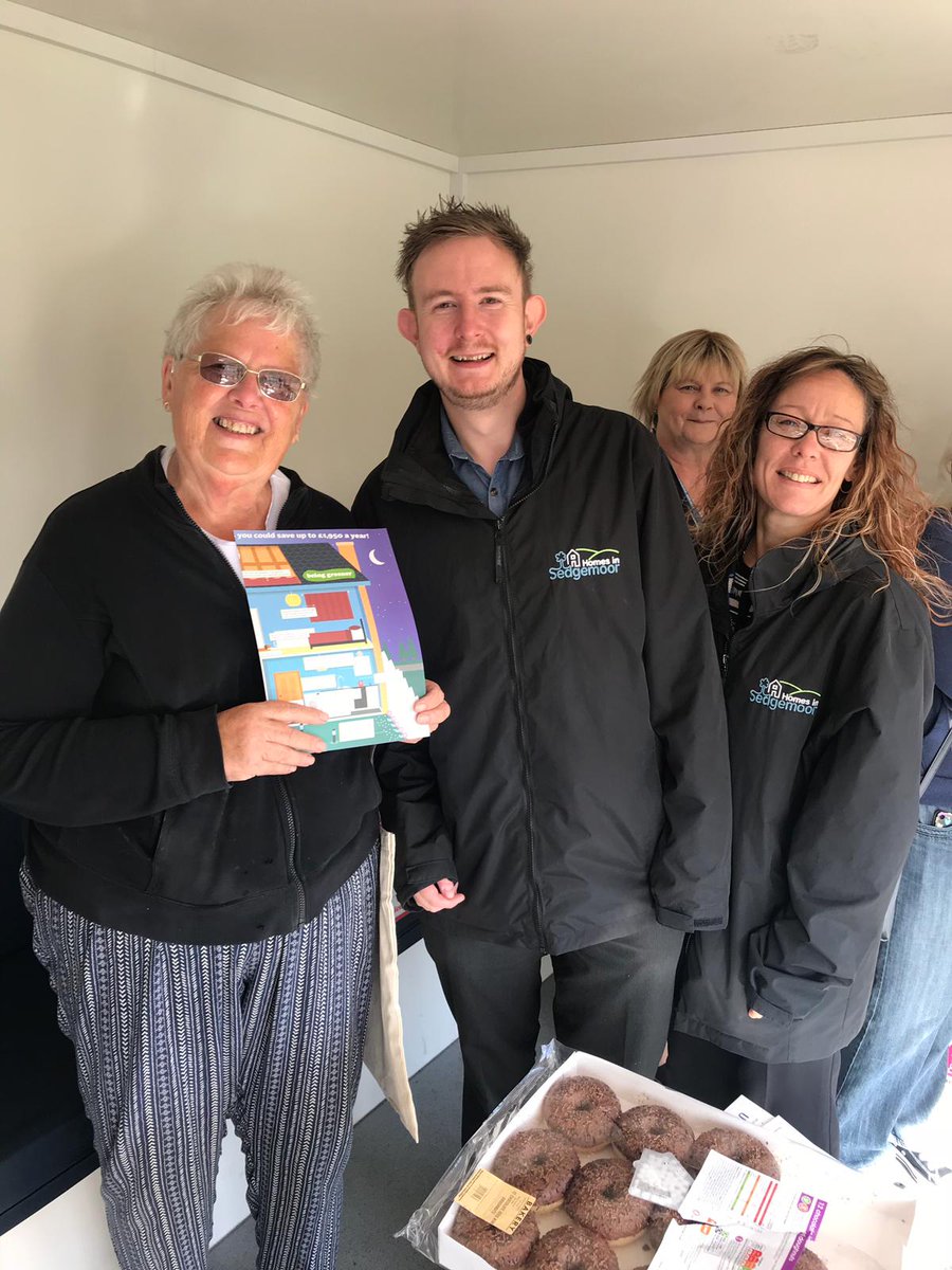 HISSimonW tweet media