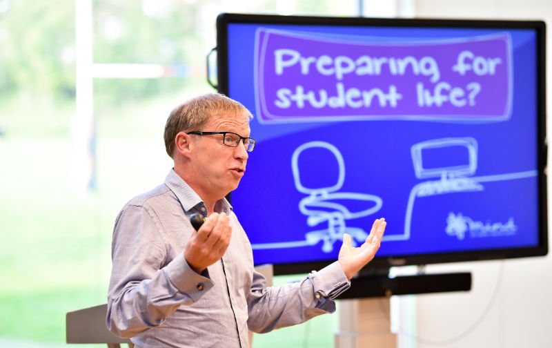 IE_Today's tweet photo. How to avoid #learning the hard way: A Leavers' #MentalHealth Forum at @BrightonCollege aims to ease the transition between #school and #university.
@paulfarmermind @MindCharity  https://t.co/totc1G56hL https://t.co/hgHFfh7slv