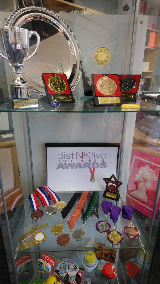 TrophiesandCups's tweet photo. Although we do not have 1000's of samples in our showroom, we have a fully comprehensive on-line catalogue showing oodles of #trophies #cup #medals #salvers #crystal #sheilds to view at your leisure. #OldhamHour #sportsclubs #schools. Better still, call in for a chat. https://t.co/irNlpdtNcj