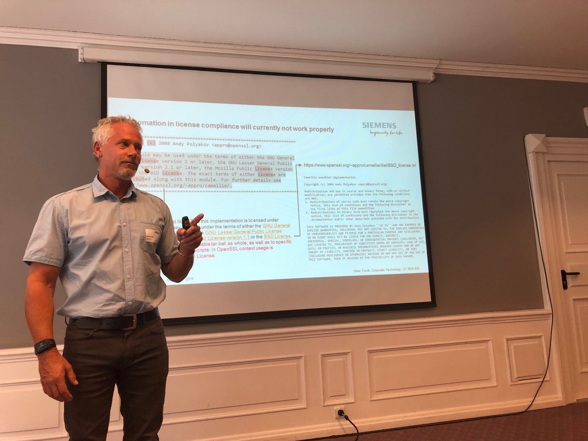 holgerkoch's tweet photo. Oliver Fendt erläutert sehr anschaulich anhand von #openssl die Fallstricke und Widersprüche in Open Source Lizenzen. #bfoss18 https://t.co/p4wpeO7BnO