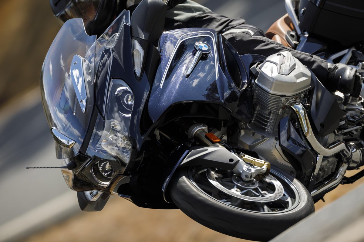 DriveAndRideDE's tweet photo. Die neue BMW R 1250 GS und die neue BMW R 1250 RT Reise- und Tourenfaszination in neuer Antriebsdimension #BMWR1250GS #BMWr1250rt #r1250gs #r1250rt @BMWMotorrad https://t.co/xuG3nk0ikq https://t.co/m1iP7cQemo