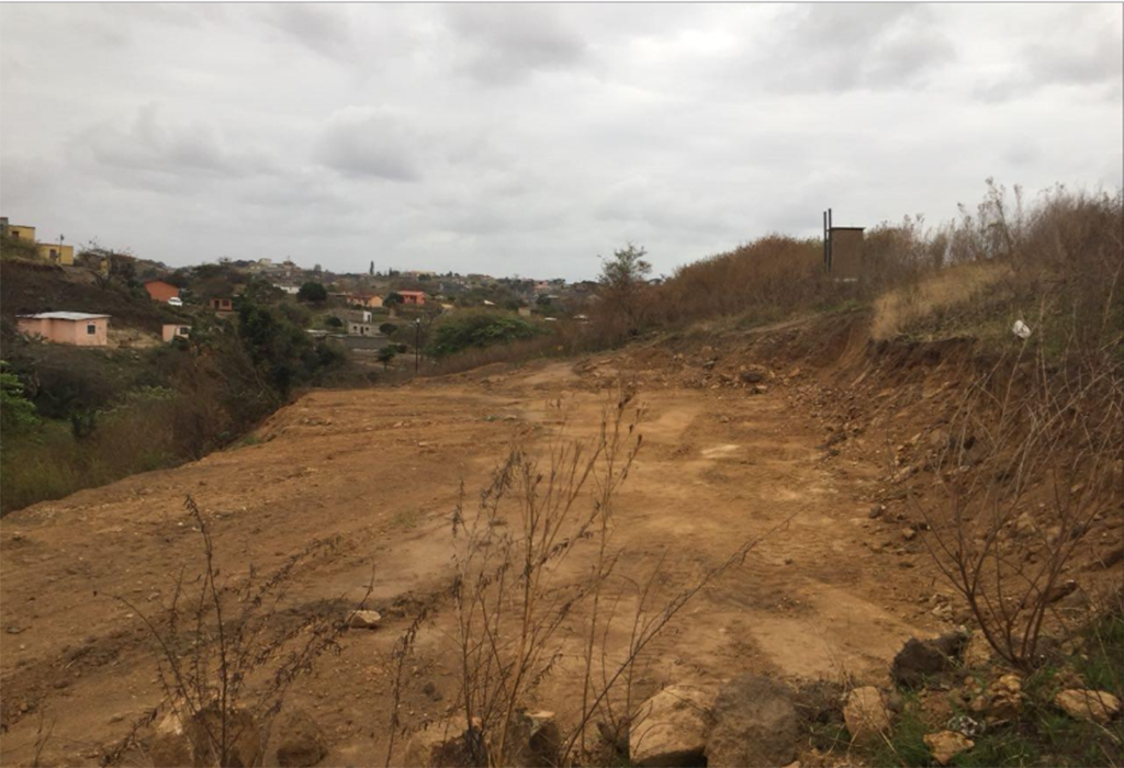 propertInSA's tweet photo. Vacant Land / Plot for Sale in Lovu
Huge piece of land located at Lovu next to a section. You can build your dream house!!!!!
Erf Size: 600 m²
https://t.co/eyudT4log8
#sale #vacant #land #Durban #Property https://t.co/8BWtK0aAkC