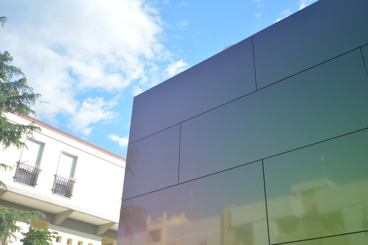 brace_studio's tweet photo. We're loving the iridescent quality of the cladding to our latest architectural project in Italy. Top marks to our very own architect Frederico on his design #SPAR #londonarchitects #cladding #retaildesign #architecture #Iridescent #Maiora #Terlizzi #Italy https://t.co/6vMMnGpE36