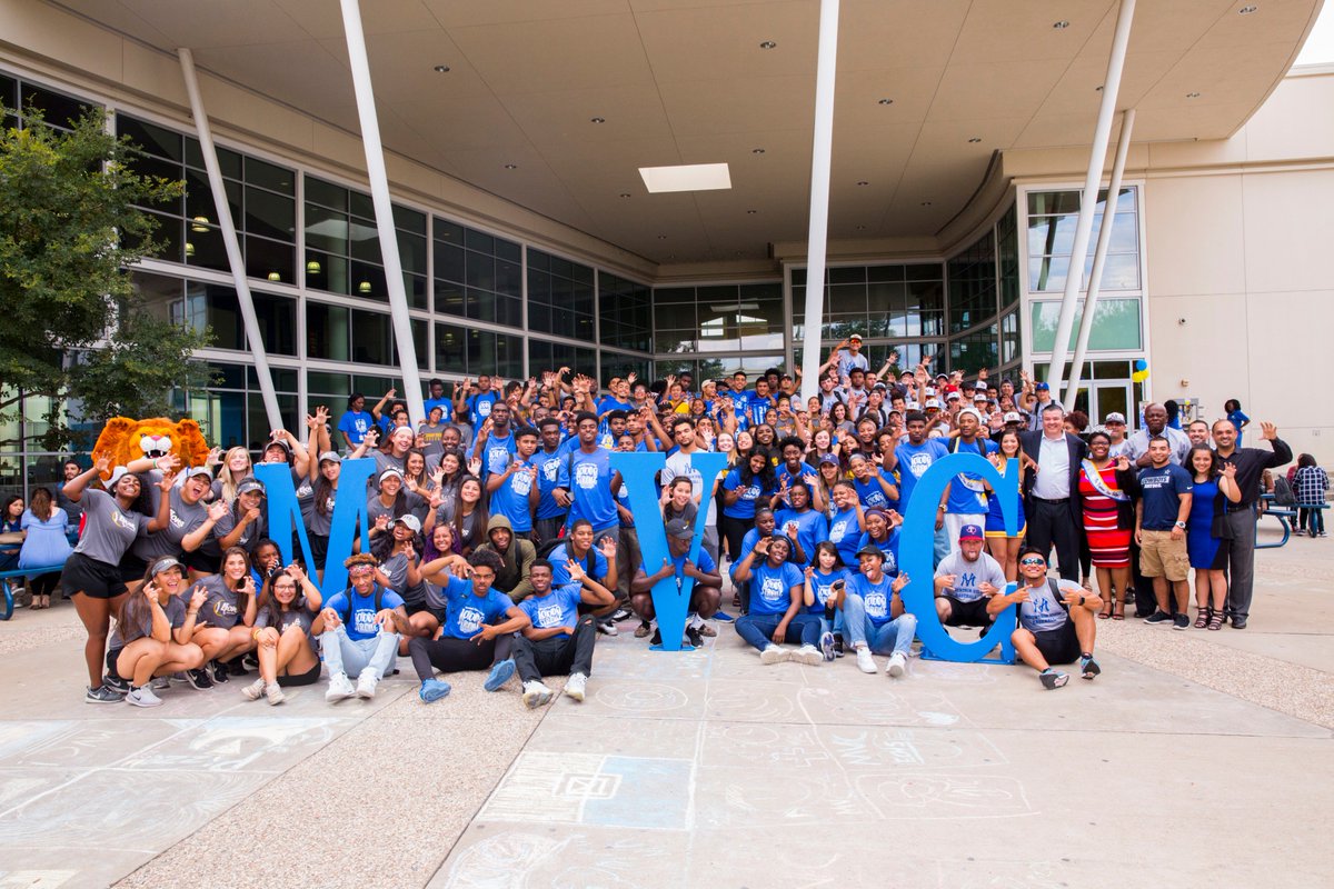 mountainview_dc's tweet image. 🗣️ #WeAreMVCProud to announce that over 11,500 students are currently enrolled and taking classes this fall semester. That&apos;s a new enrollment record!