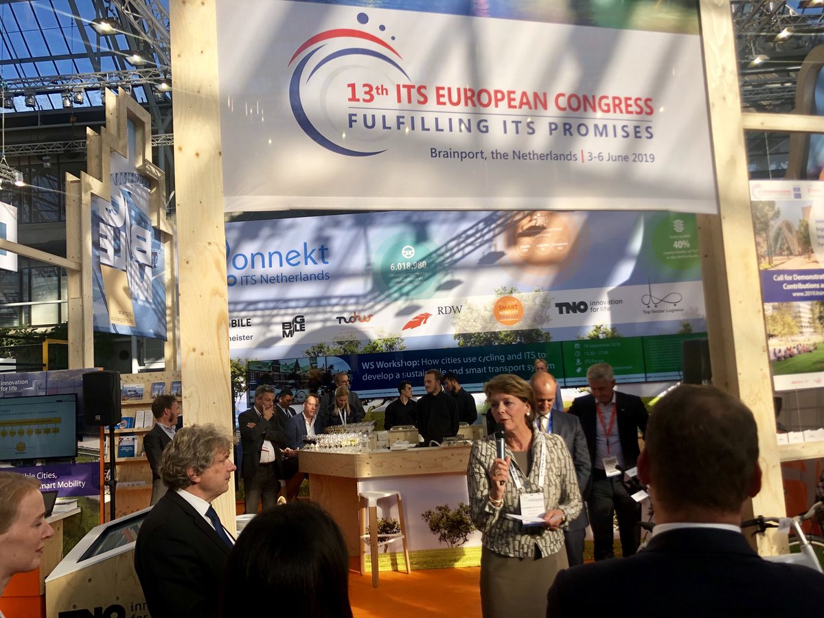 ellyblanksma's tweet photo. @ConnektNL hier in #copenhagen deden we zojuist de aankondiging van het ITS European congress 2019 @brainport_ehv It is going to be mindblowing!! #ERTICO #ITSWC18 https://t.co/B8STy73i2R