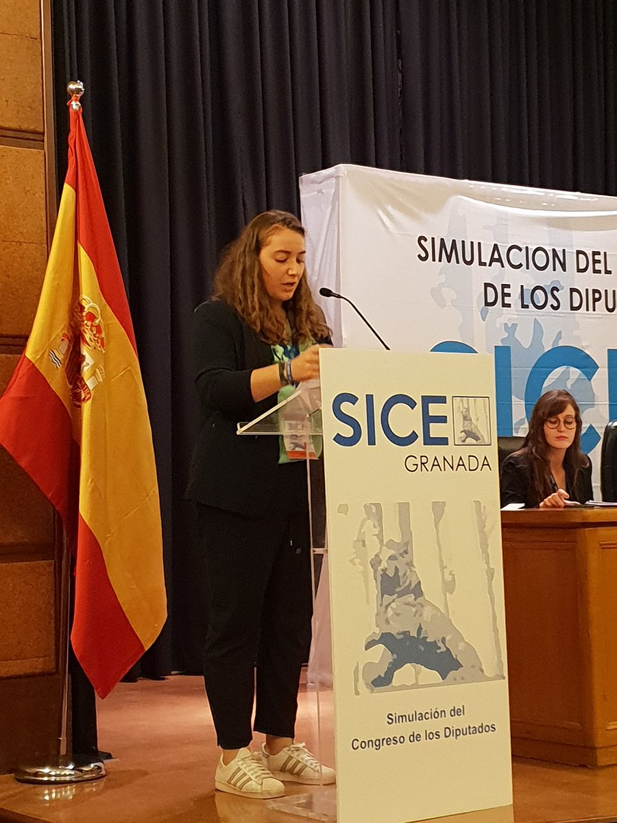 DemocratasDs's tweet photo. Transición de ley energética y cambio climático. "En estos temas, no entendemos ni fronteras ni de nacionalismos, nos implica a todos" #SICEGranada2018 @sicegranada https://t.co/fY77mkadCY