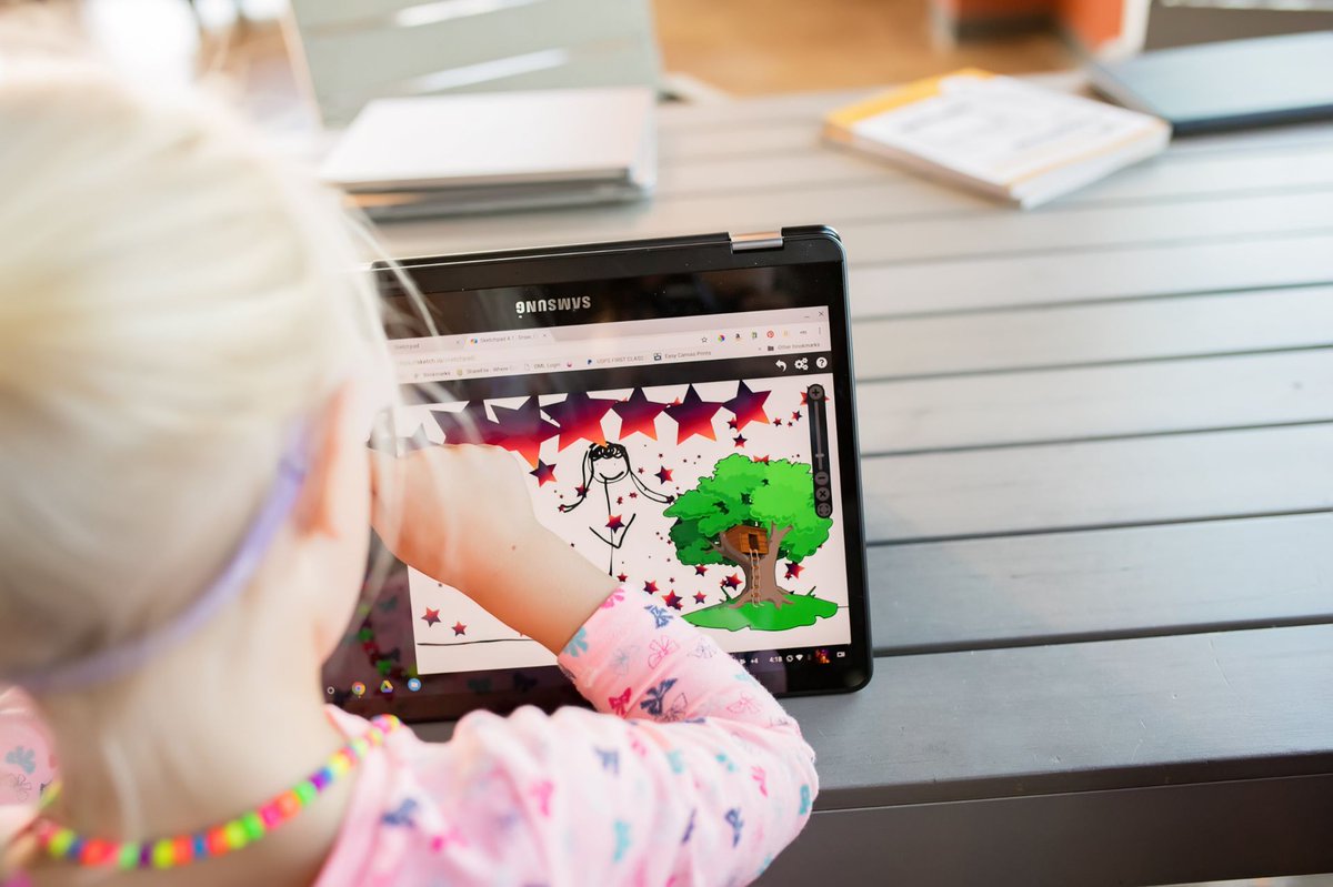 jrsowash's tweet photo. Sadly, most classroom #chromebooks are being use for little more than math games and flash cards. Head over to https://t.co/JgBLq5zMzE for ideas on how you can use Chromebooks for creative learning! #EdTech #teachingtips https://t.co/QSjYZEdlxm