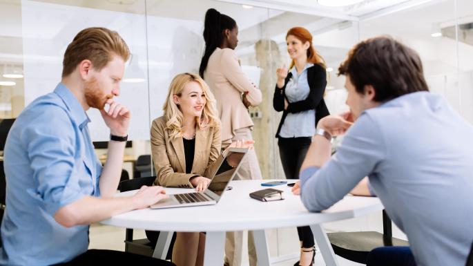 helloneyber's tweet photo. Great piece in @thetimes featuring @monica_kalia &amp; summary by Carol Lewis on the #Financial worries facing the #UK population, and an interesting review of how the #WorkplaceSavings &amp; #FinancialWellbeing industries are going from #StrengthToStrength. https://t.co/Hja2IVh3CW https://t.co/iaXOjBCJtt