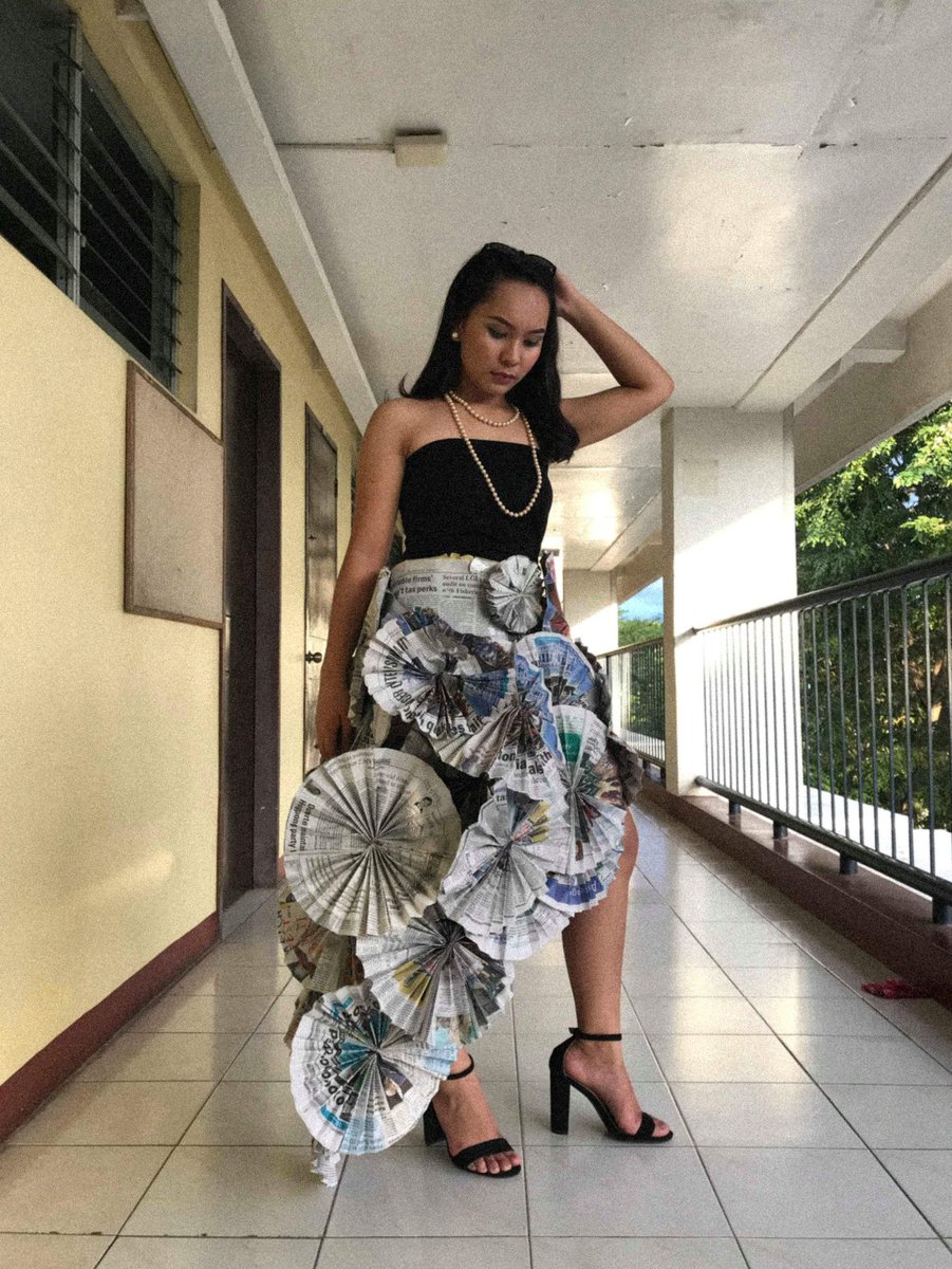 virlinmahinay's tweet photo. Creative shot? Recycle materials. https://t.co/abbKqfEsQN