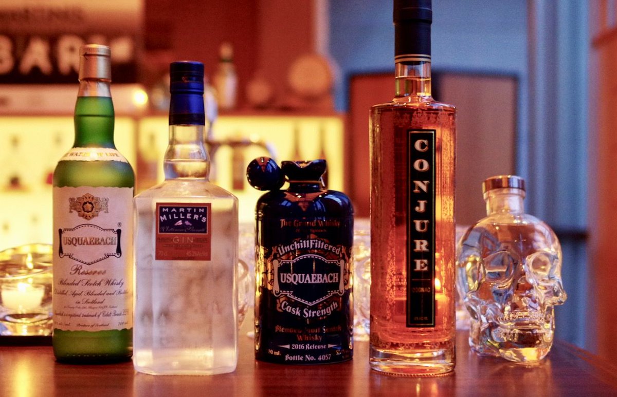 BitSummit's tweet image. 🥃 Event 🍹 Sponsors 🥃
The bars at #BitSummitRoadshowTOKYO will have special game-themed cocktails available from @theusquaebach, @conjurecognac, @martinmillerus, @maleconrum &amp;amp; @crystal_head!

#usquaebach #martinmillersgin #conjurecognac #crystalheadvodka #maleconrum