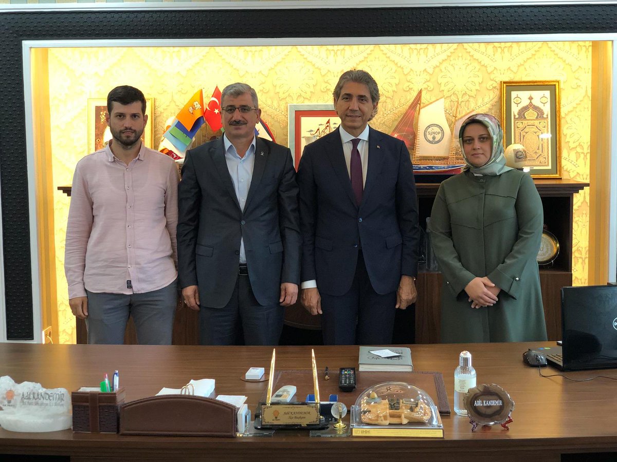 mustafademir's tweet photo. . @ak_sancaktepe İlçe Başkanımız @AdilKANDEMR1, @akkdnsancaktepe İlçe Başkanımız @sefanurakcaa ve @akgncsancaktepe İlçe Başkanımız @SaglamYunusemre ‘ı ziyaret ettik. Kendilerine ve teşkilatımızın kıymetli üyelerine çalışmalarında kolaylıklar diledik https://t.co/4vcSZmP27c