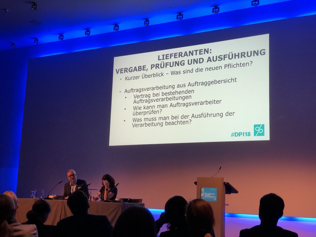 fjab2's tweet image. @schultzemelling auf IAPP #DPI18 mit dem uralten und doch brandheißen Thema: „Was ich nicht verstehe, kann ich auch nicht prüfen.“ da hilft auch ADV nichts. Ich empfinde das v.a. als riesen Problem im Privacy Enhancing Technology Bereich.